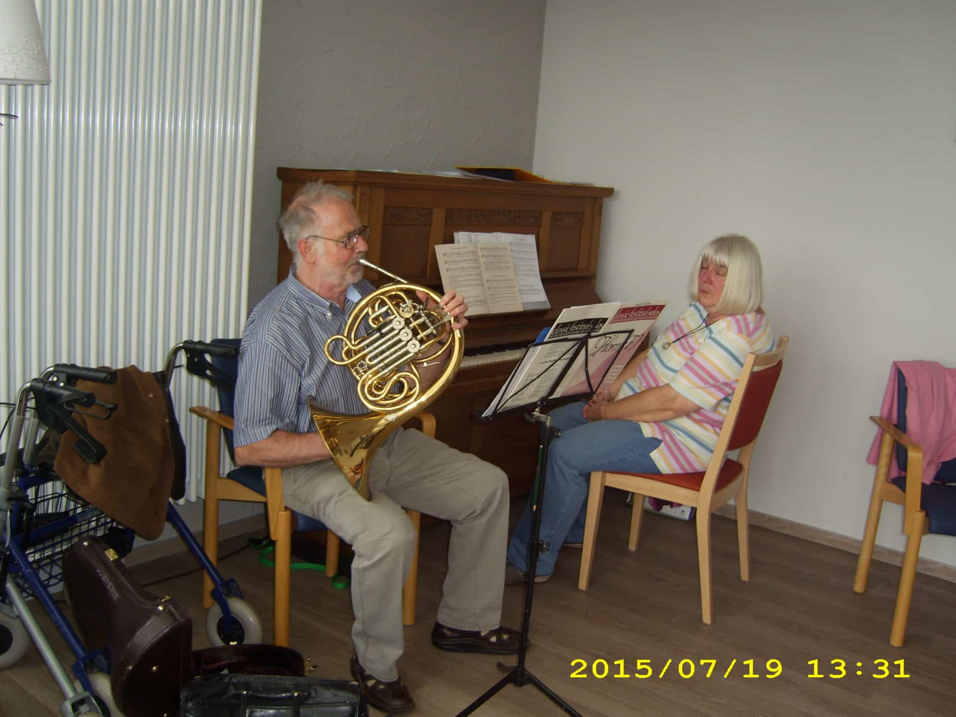 Melodien begeistern Senioren
