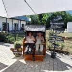 Tagespflege Zellertal: Ein neues Highlight für unsere Tagespflegegäste: Ein Strandkorb dank der Göllheimer Hexen